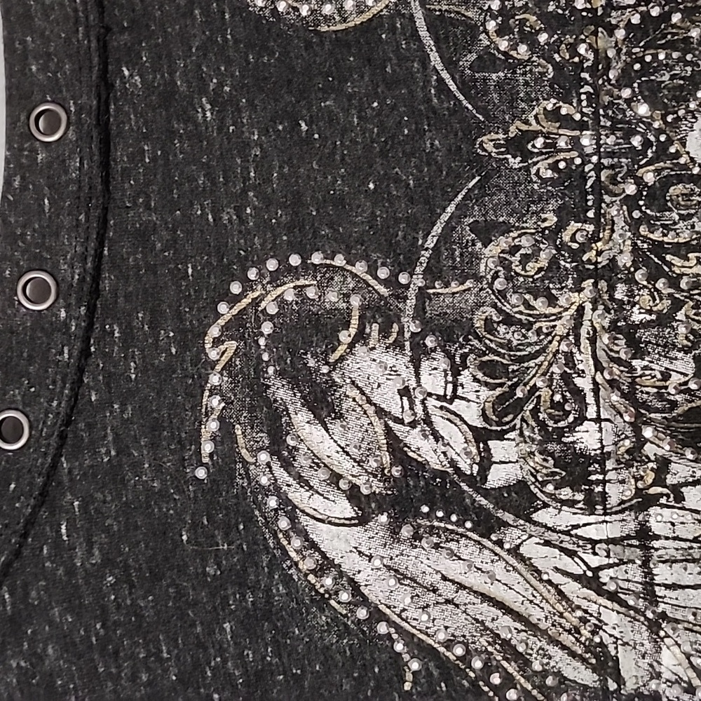 Maurice Large rose and angel wing t-shirt - Picture 3 of 7